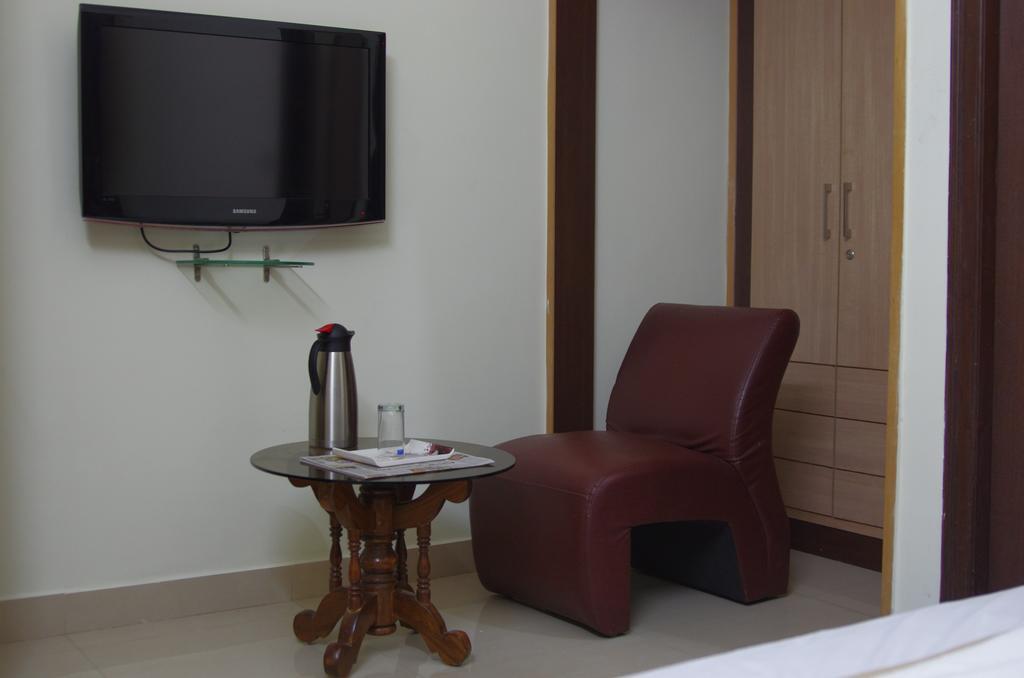 Hotel Horizon Residency Hyderabad Room photo